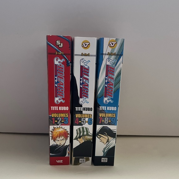 🌟SOLD🌟Bleach mangas( Volumes 1-9) 3 in 1 - Picture 1 of 1